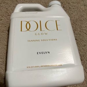 Dolce glow spray tan solution